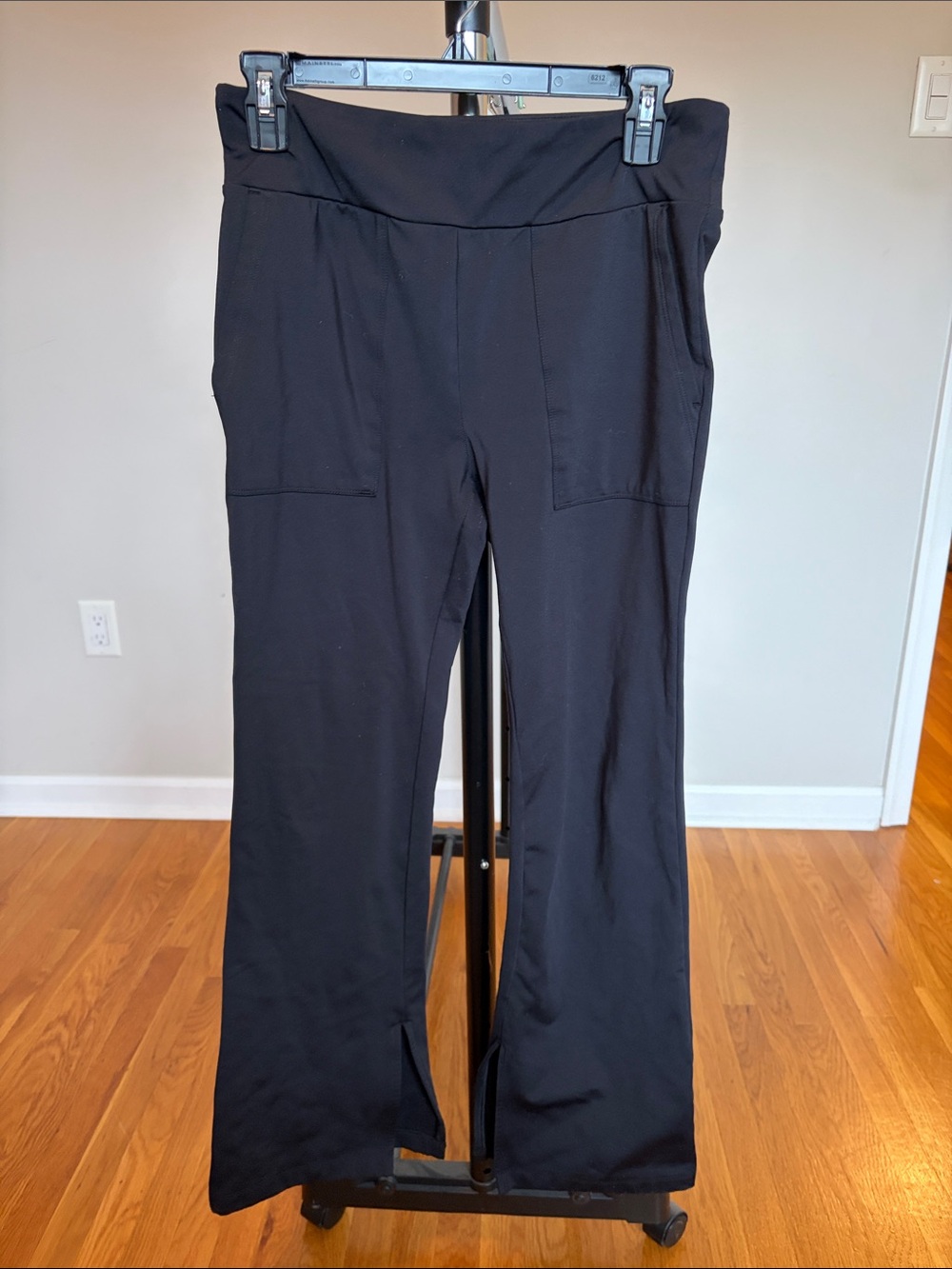 Loft lou&grey Women’s Black Flared legging Pants with Front Pockets